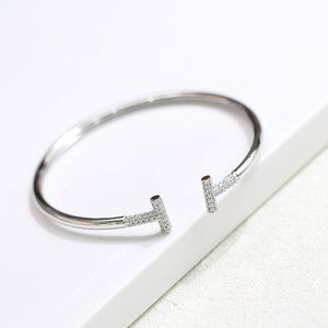 New! Silver Beautiful Open Bracelet